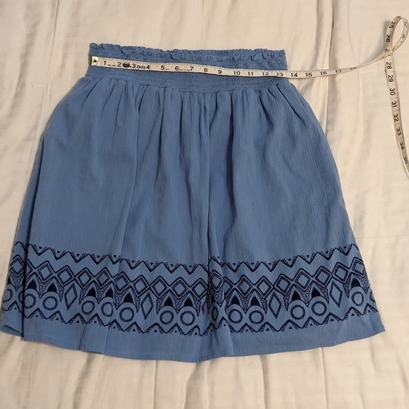 BROOMI A-line skirt with elastic waistband - Picture 2 of 6